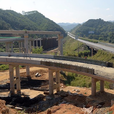 旺科建筑Q235钢材在道路与桥梁工程建设中的综合应用
