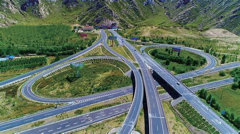 筑路架桥，连通未来——中建交通山东公司公路工程建设纪实